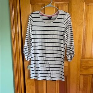 Motherhood White and Gray Striped 3/4 Sleeve Blouse